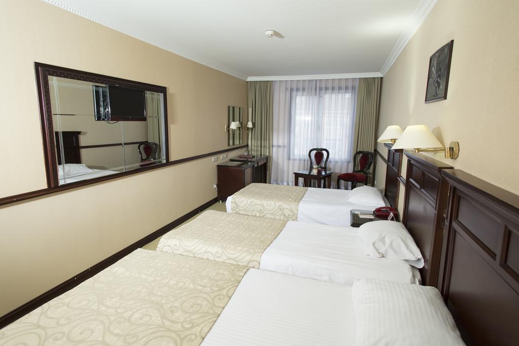 Topkapi Inter Istanbul Hotel Esterno foto
