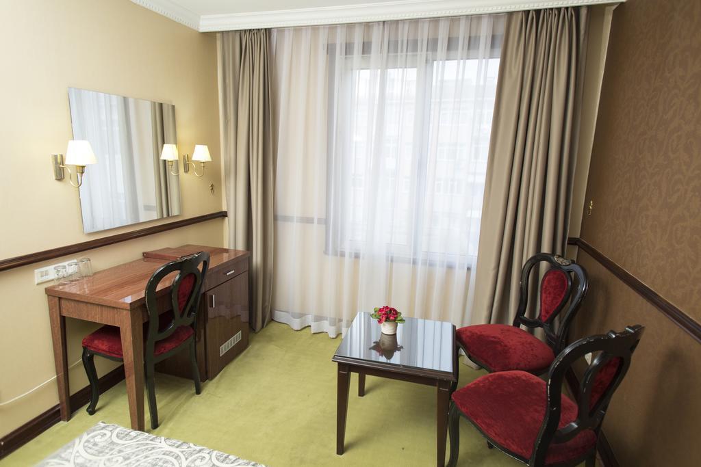 Topkapi Inter Istanbul Hotel Esterno foto